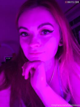 lolarosexxx