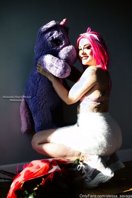 Alessa Savage
