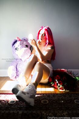 Alessa Savage
