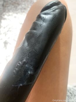 Ellie May (ellalxox)