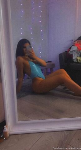 Elise Clayton (elisefionxx)