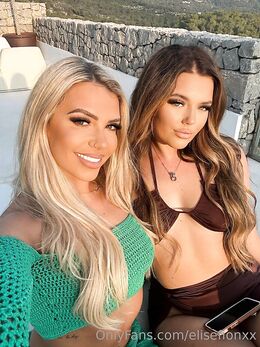 Elise Clayton (elisefionxx)