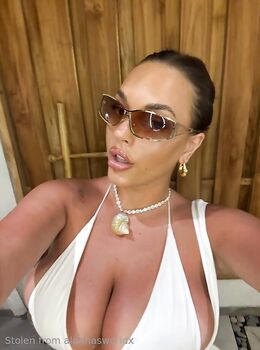 Alanna Pow