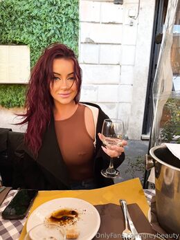 Zoe Grey