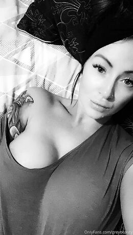 Zoe Grey