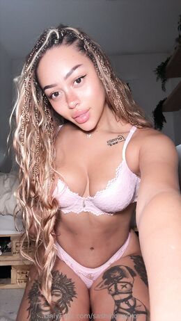 Sasha Loves
